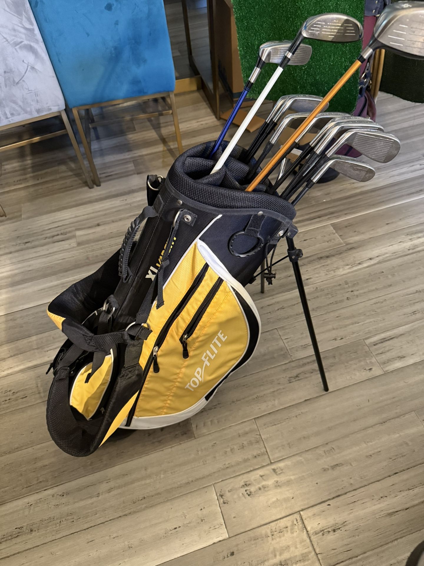 COMPLETE GOLF SET IRONS WOODS DRIVER HYBRID WEDGES PUTTER BAG