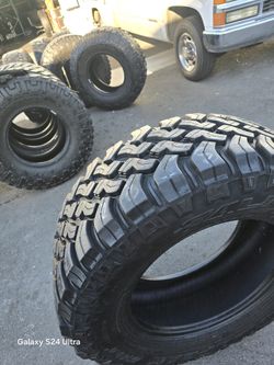 Only one Tire Lt37x13.50r20 Falken Wldpeak LR E, 10 PLY MT, like 99% Tread On $150.00
FIRM PRICE, FIRM PRICE
PLEASE DON'T ASK FOR DICOUNT
POR FAVOR