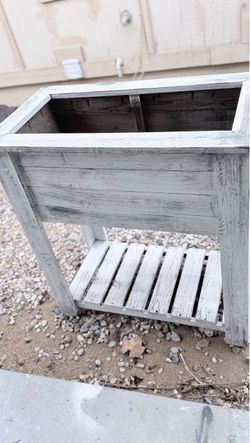 Rustic Whitewashed Wood Planter Box with Shelf