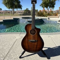 Breedlove Acoustic 