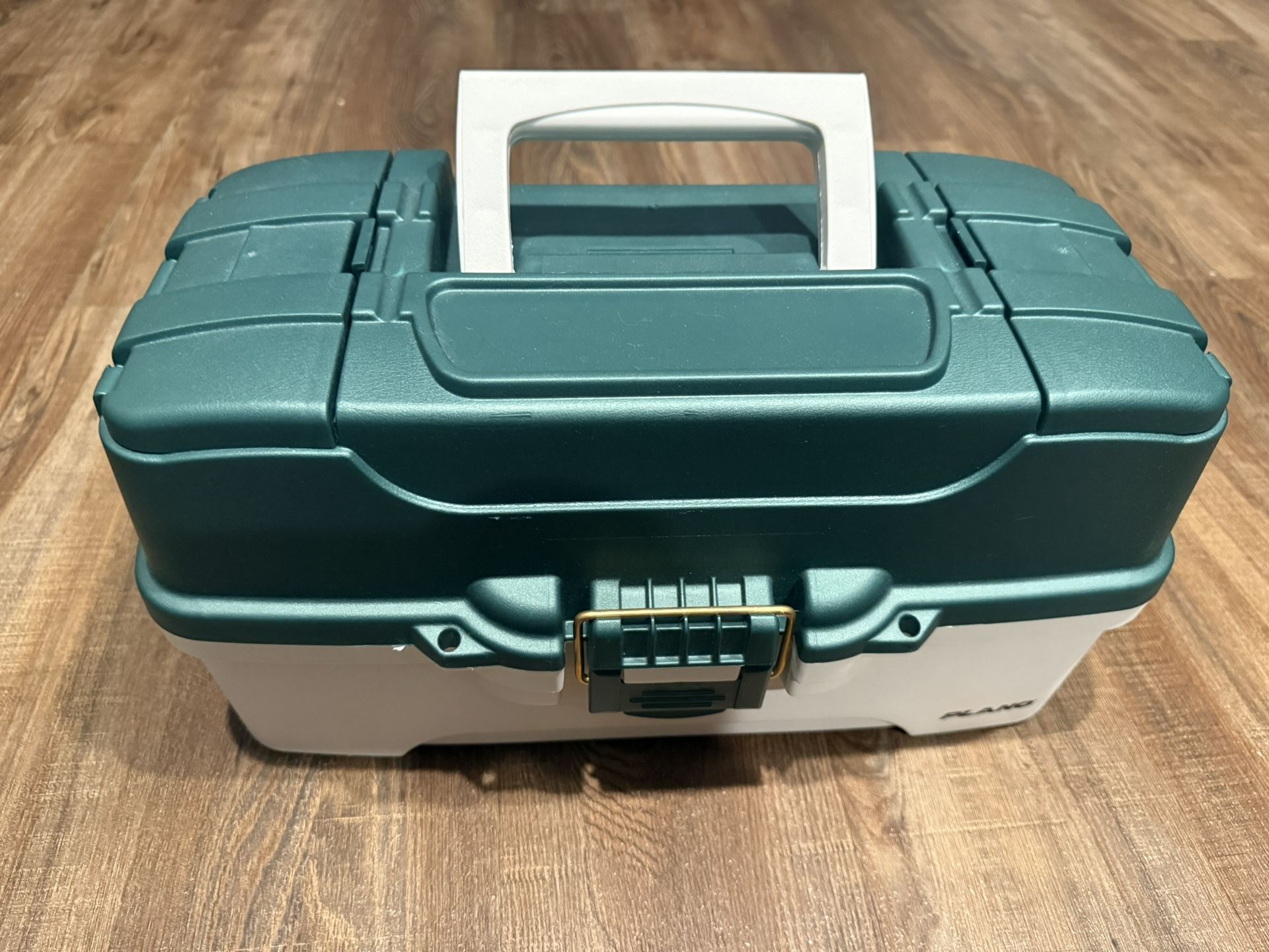 Tackle box