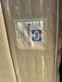 Sealy Mattress and Spring
