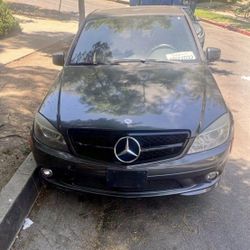 2010 Mercedes-Benz C-Class
