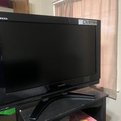 32 inch tvs and A 43 Inch
