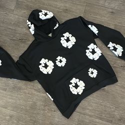 Denim Tears Hoodie Black - SALE🚨