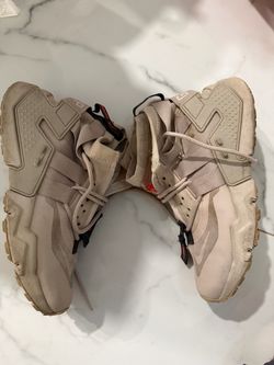 Nike shoes size 9