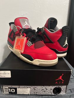 Jordan retro toro 4s size 10 2013 pair