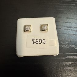 Solid 10k Gold Stud Earrings with Naturally Earth Mined Diamonds