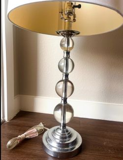 Modern Glass Table Lamp (Pick Up Today in Cedar Park)