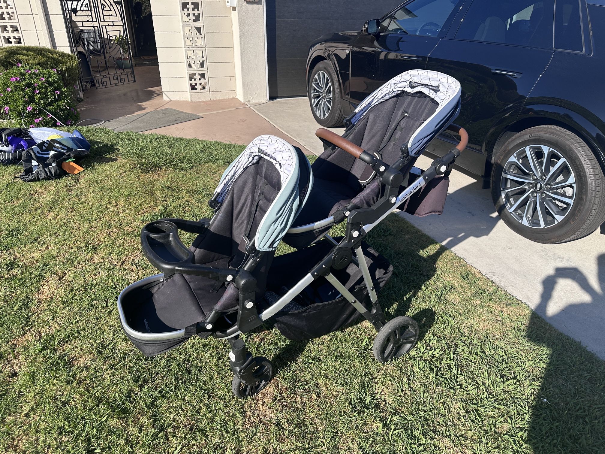 Mocking Bird Stroller