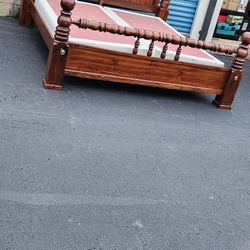 king bed frame