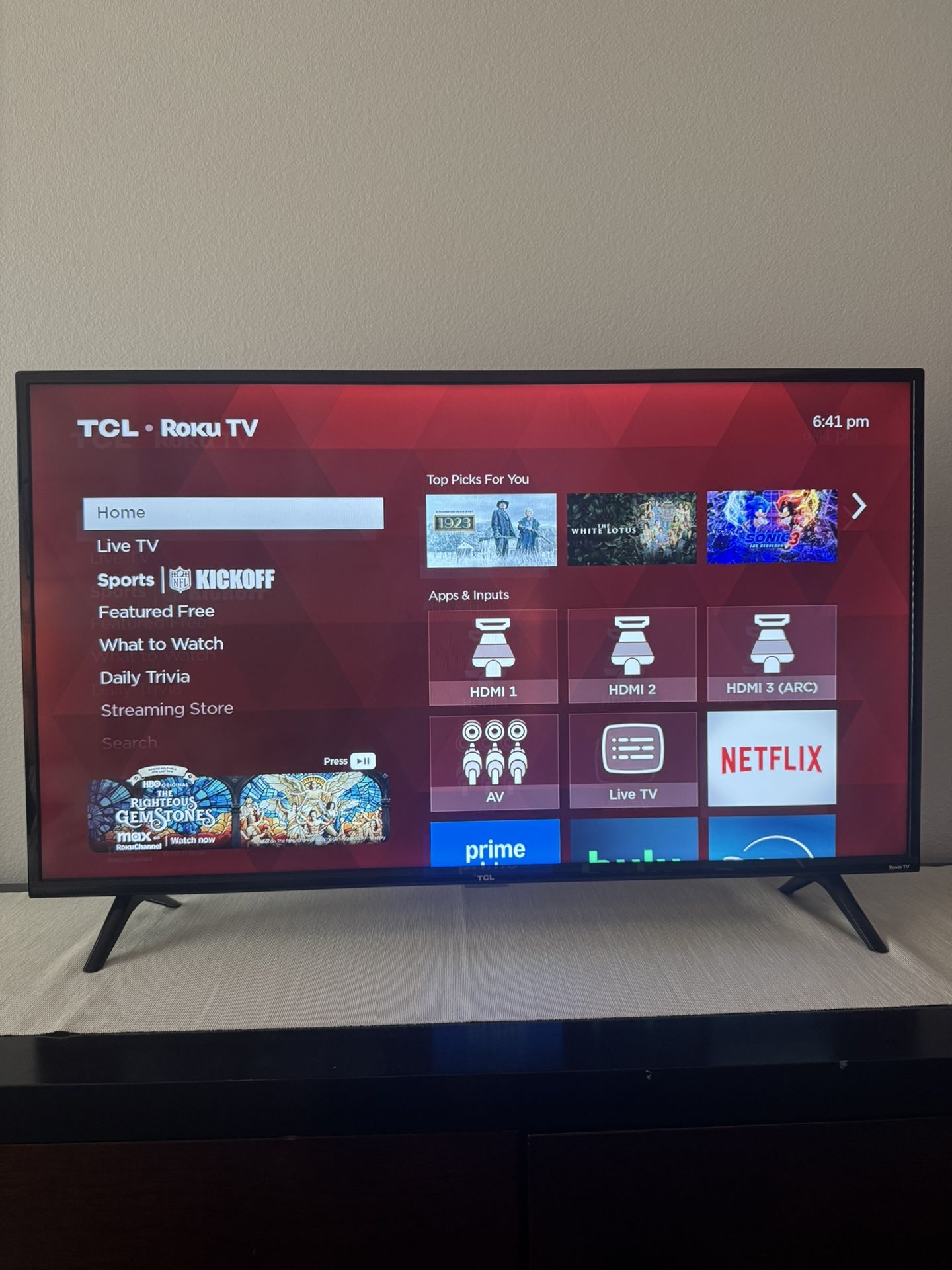 TCL 40 Inch LED Smart Roku TV