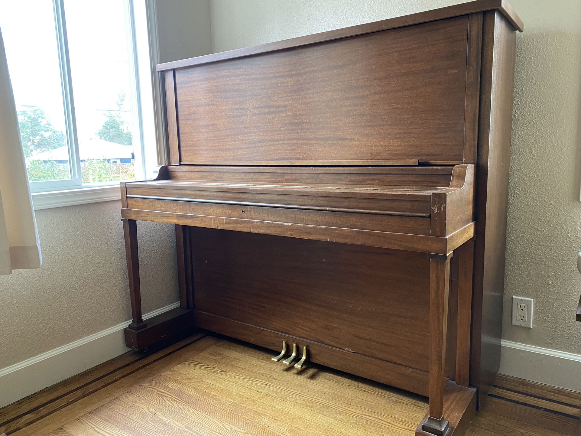 Upright Piano, Full Size - Cable Nelson
