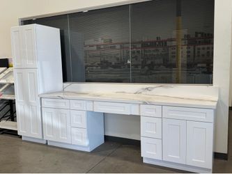 White Shaker Kitchen Cabinets