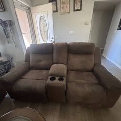 Sofas Recliners