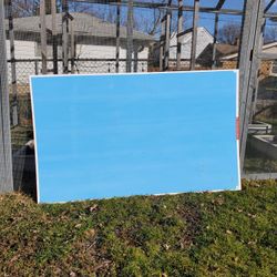 White Flexible Plastic Panel – 1/8" Thick (61" x 37")