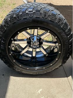 22x14 fuel rims n tires