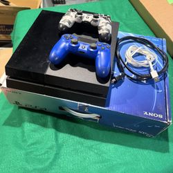 PS4 - Used - 500GB - Adult Owned 