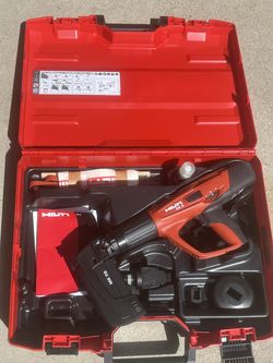 Hilti DX5 Powered tool Kit