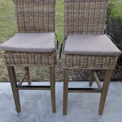 tall wicker bar or island chairs