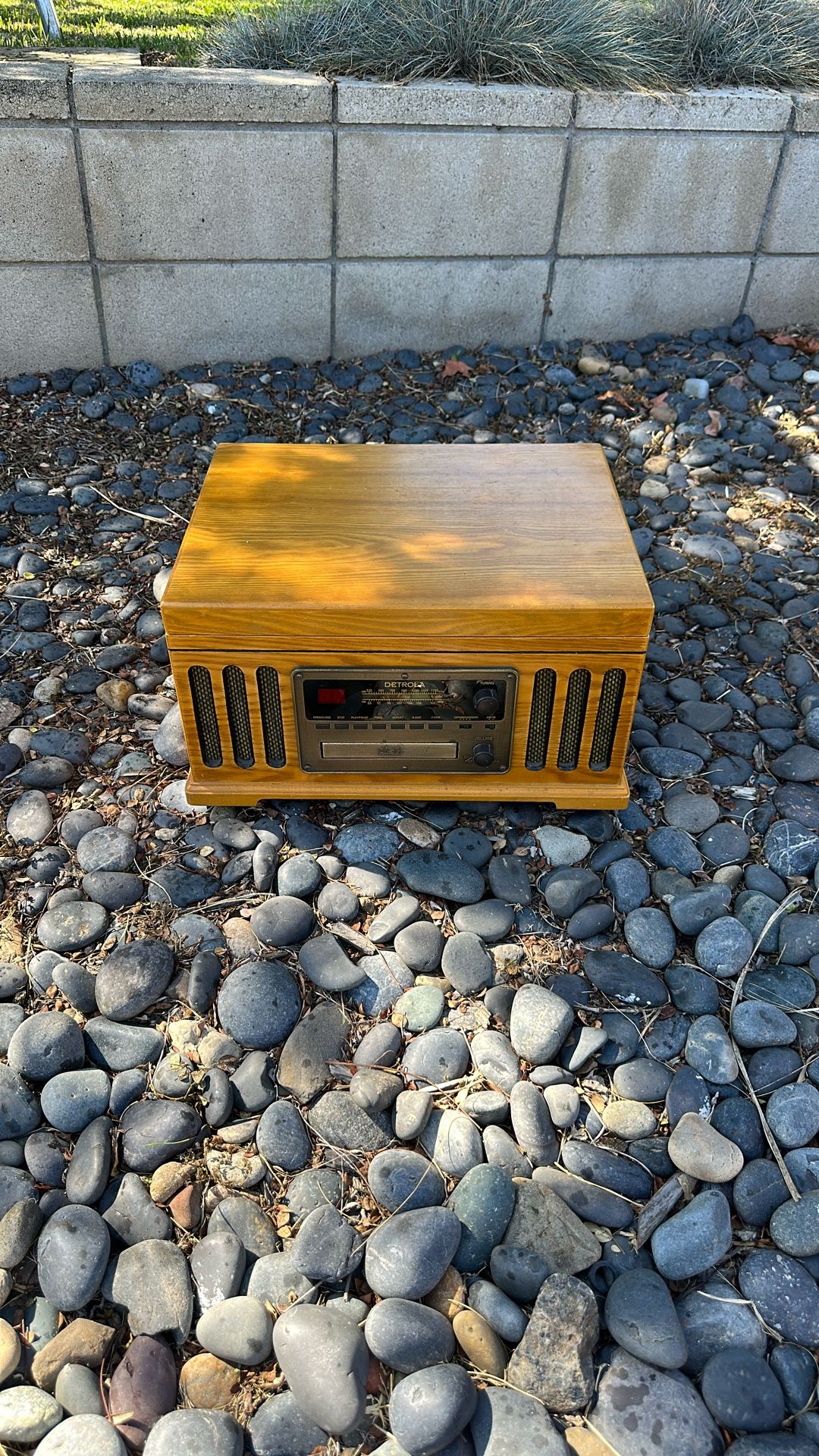 FREE Detrola Record Player 