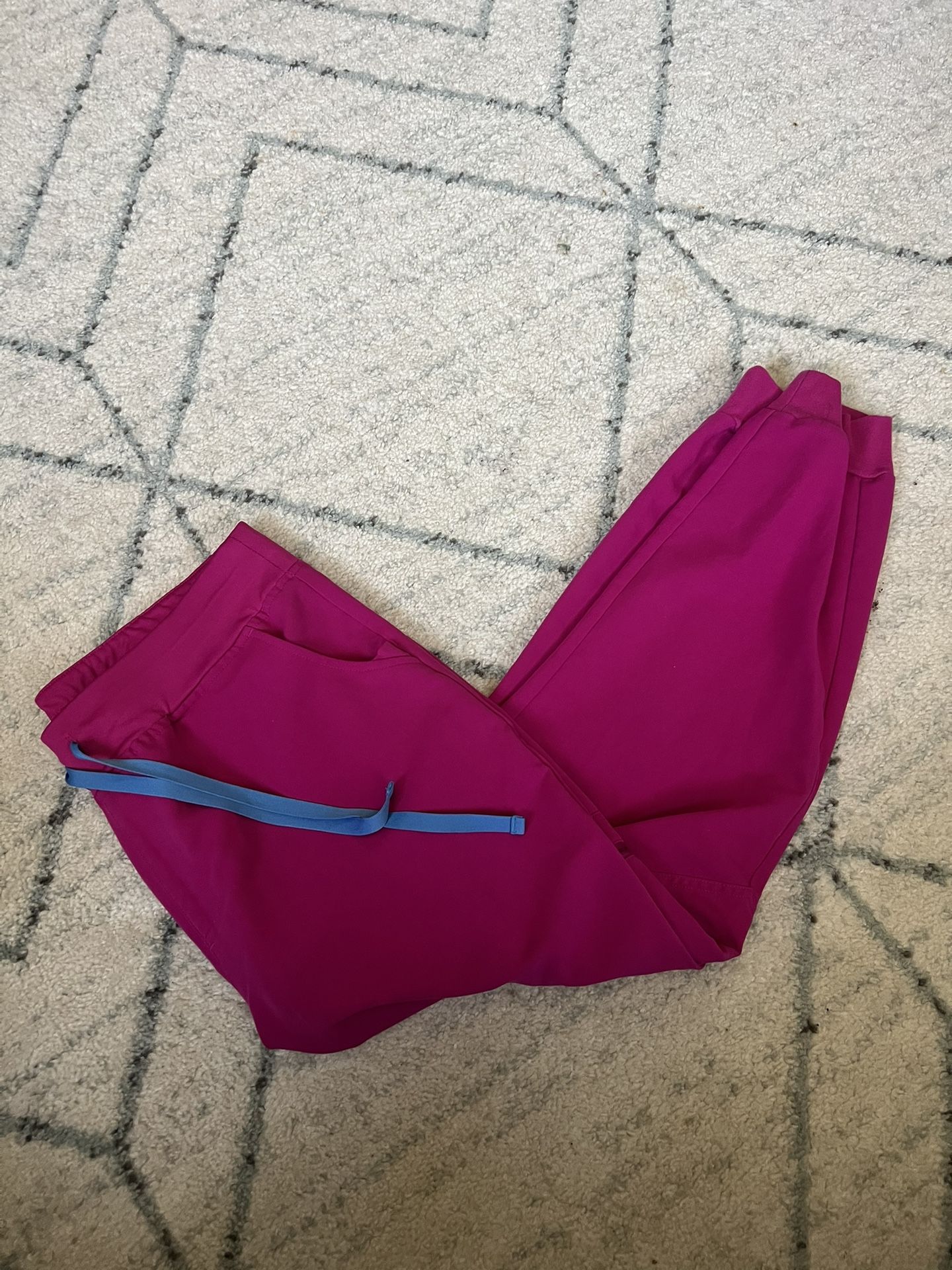 Figs Women’s Raspberry Sorbet Zamora Jogger Scrub Pants XL/P Raspberry Sorbet