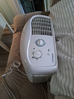 Hunter Air Purifier