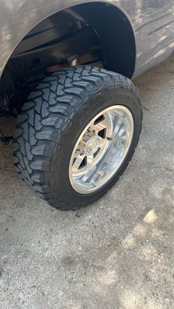 20x12 AF 8 lugs 8x6.5 dodge ram