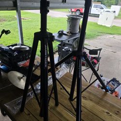 2 Jam Stands 