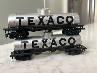 Texaco Model Train Tank Cars – Set of 2