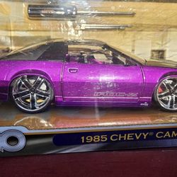 Jada 1/24 Diecast Car
