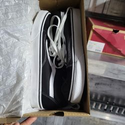 Black Vans