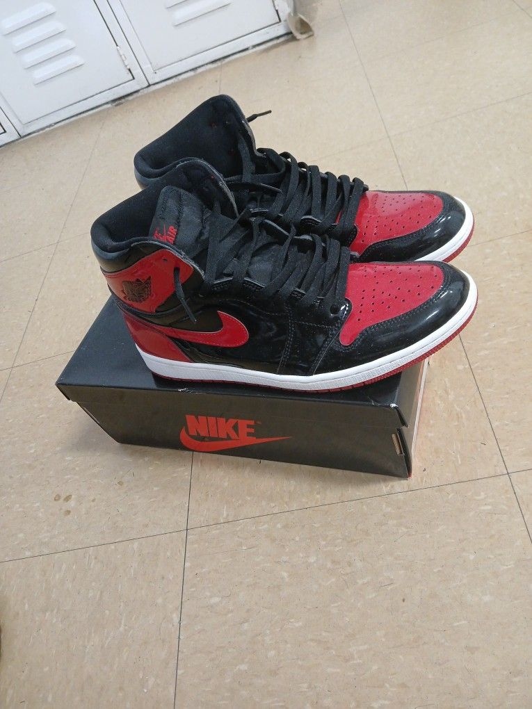 Sz 11.5 Pattened Leather Jordan 1s