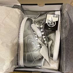 DS Sz 9 CLOT Dunk W/ Card