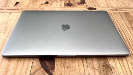 MacBook Pro 15" 2019 - i9 / 16GB RAM / 500GB SSD - Excellent Condition