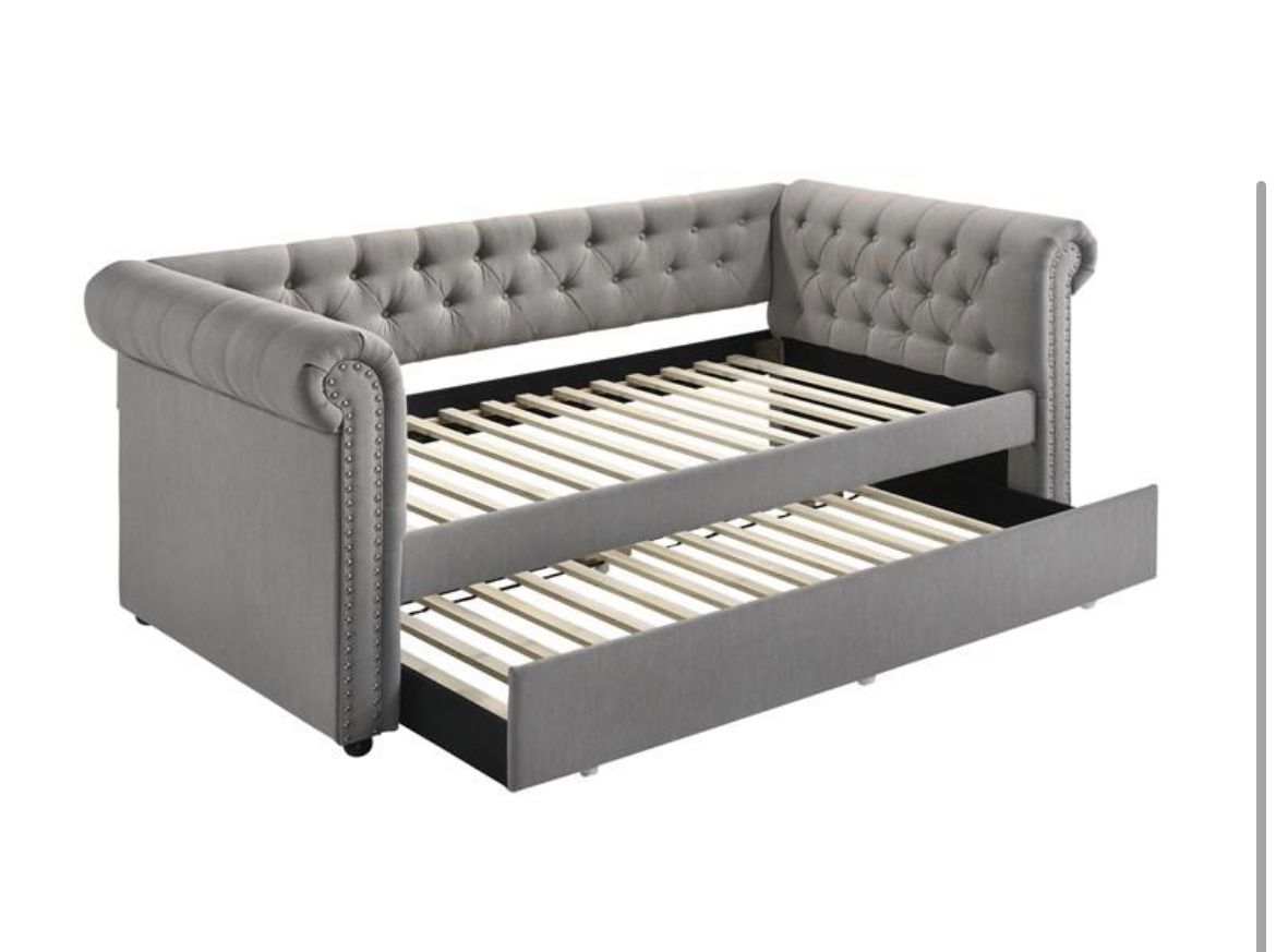Daybed With Trundle 