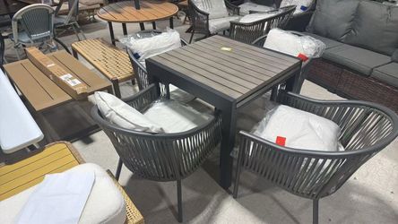 ❤️‍🔥 5 Piece Patio Set $289
