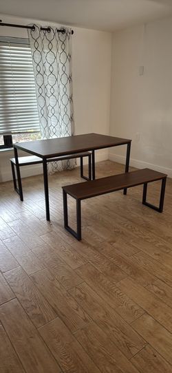 dinning table