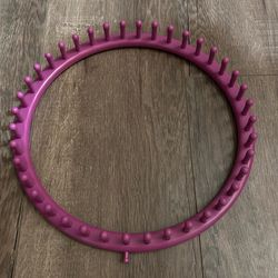 40 pegs for loom knitting