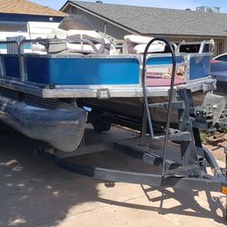 1996 Suntracker Pontoon