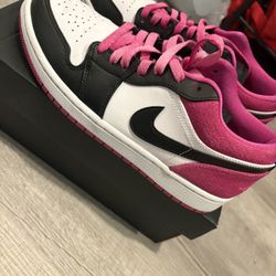 Jordan 1 Low 