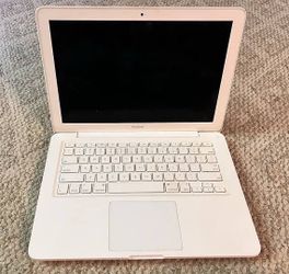 APPLE LAPTOP WITH CHARGER
