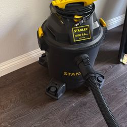 Stanley Shop Vacuum 