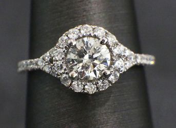 Avior Engagement ring 18K 1ct Diamond .76ctw