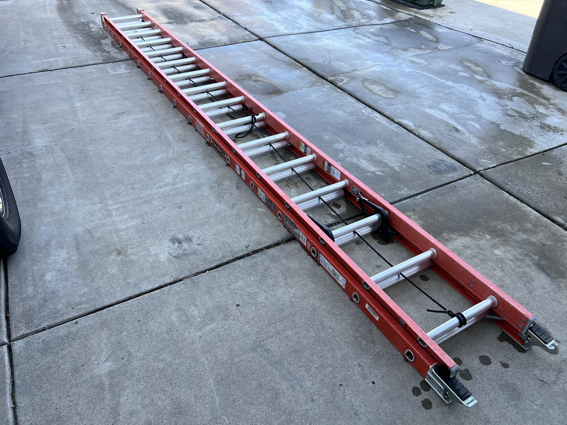 Louisville 32’ Extension Ladder