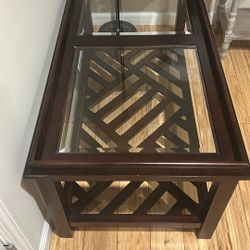 Coffee Table  And  End Table  Set 