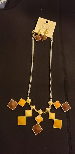 Necklace & Earring Set