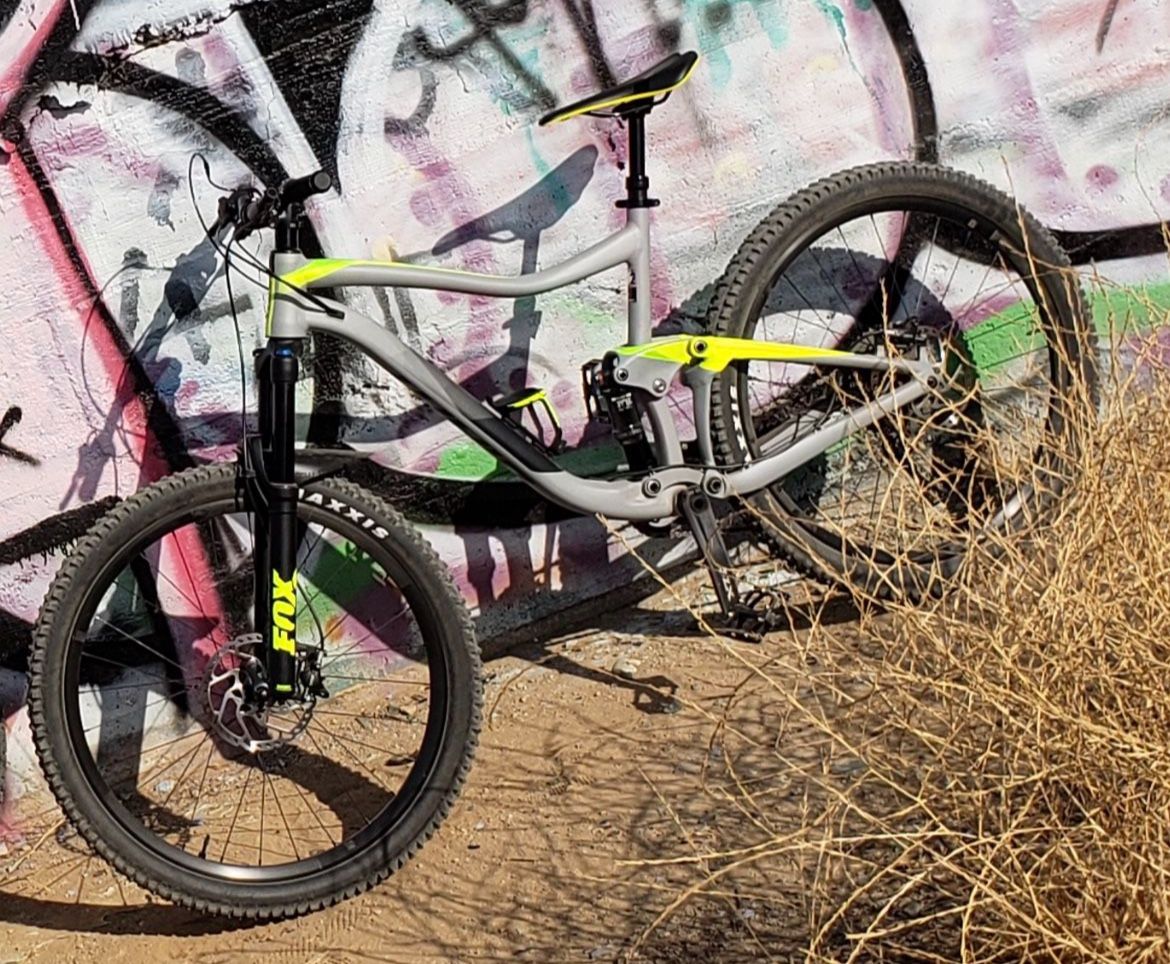 Giant Trance 2 Mountain Bike 27.5