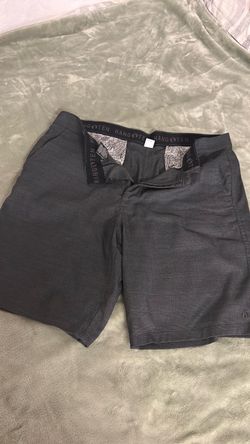 Hang Ten Men's Hybrid Shorts- size 38
