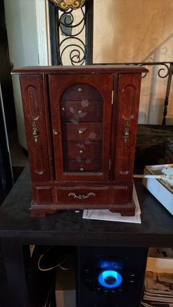 Jewelry Box
